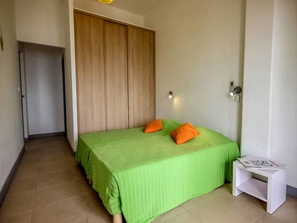 Guadeloupe Home 966160