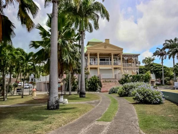 Guadeloupe Home 966160