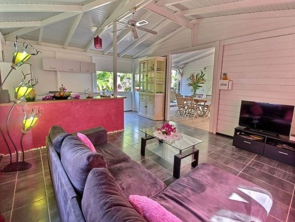 Guadeloupe Home 966163