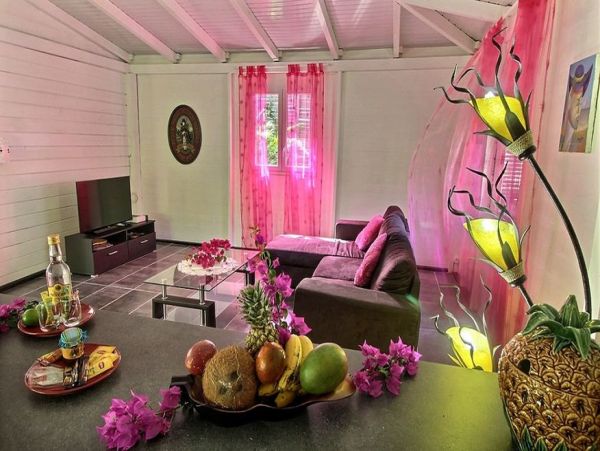 Guadeloupe Home 966163