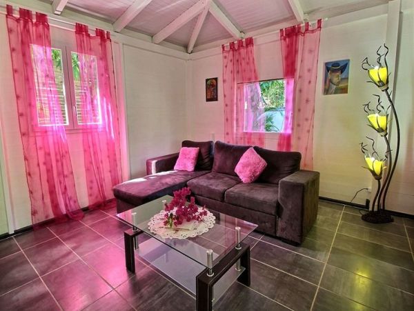 Guadeloupe Home 966163