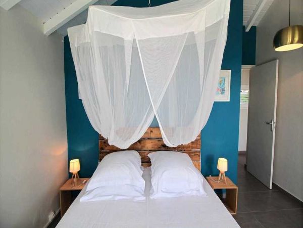 Guadeloupe Home 966164