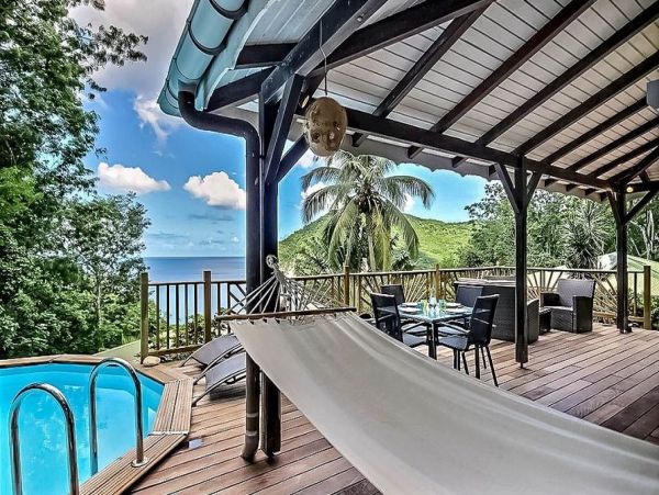 Guadeloupe Home 966165