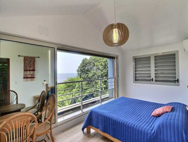 Guadeloupe Home 966167