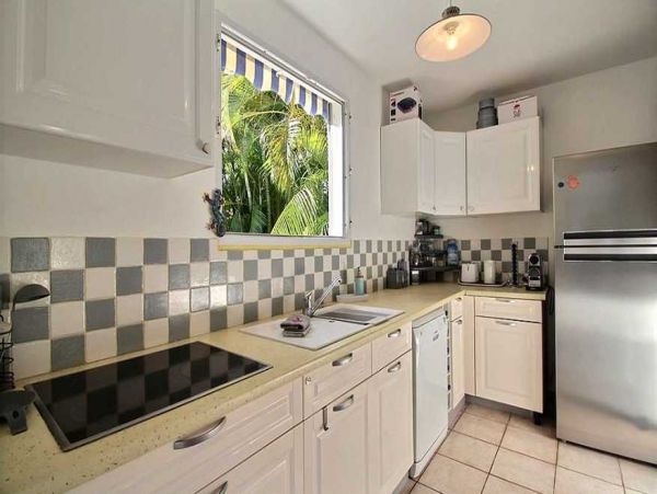 Guadeloupe Home 966168
