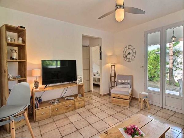 Guadeloupe Home 966168