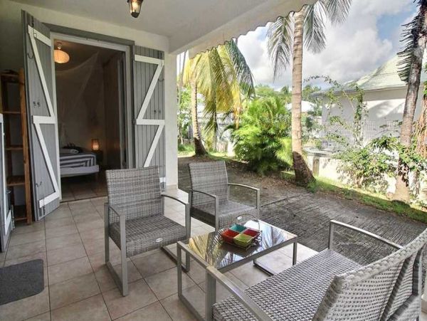 Guadeloupe Home 966168