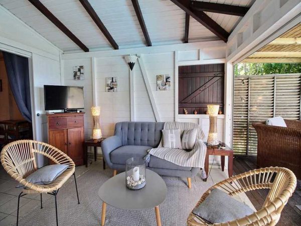 Guadeloupe Home 966169