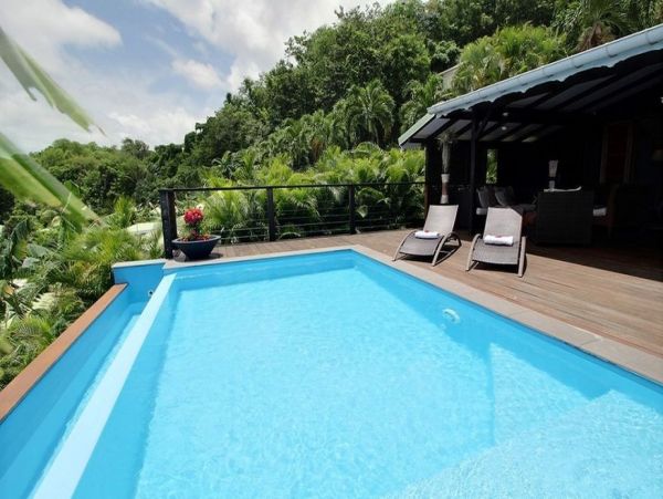 Guadeloupe Home 966169