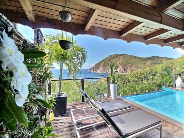 Guadeloupe Home 966169