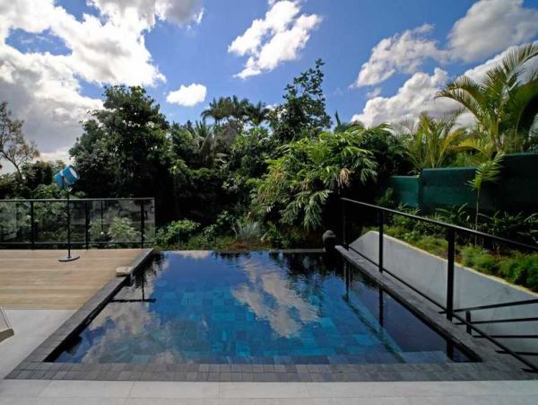 Guadeloupe Home 966170