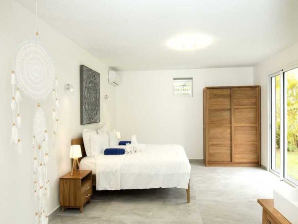 Guadeloupe Home 966170