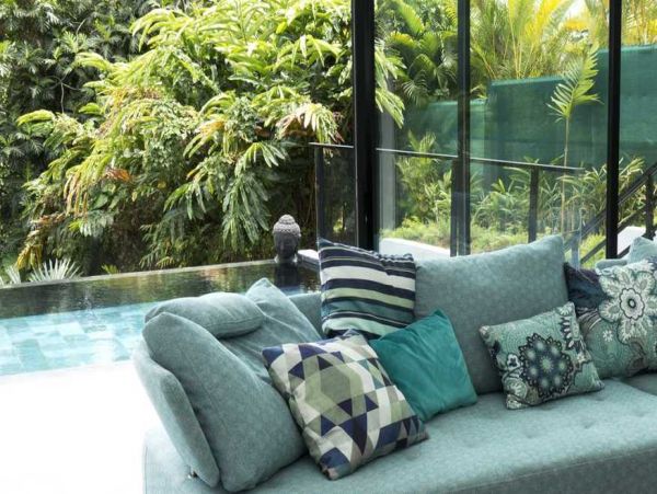 Guadeloupe Home 966170
