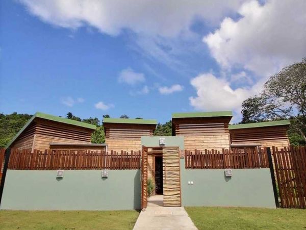 Guadeloupe Home 966172