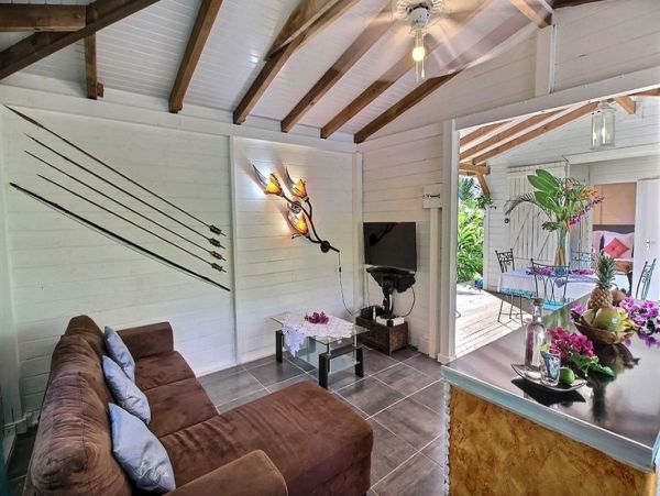 Guadeloupe Home 966174