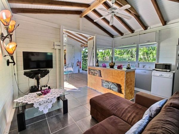Guadeloupe Home 966174