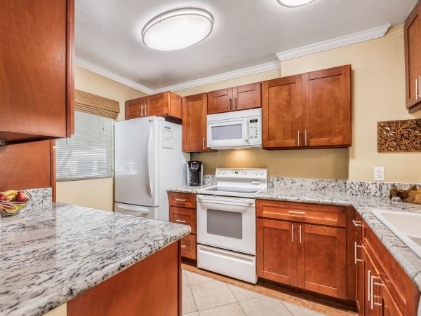 Lahaina Condo 966178