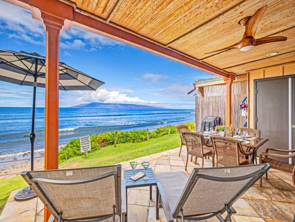Beautiful 2 Bedroom Vacation Rental Full Ocean View