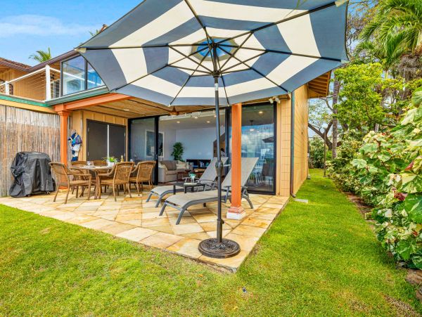 Beautiful 2 Bedroom Vacation Rental Full Ocean View