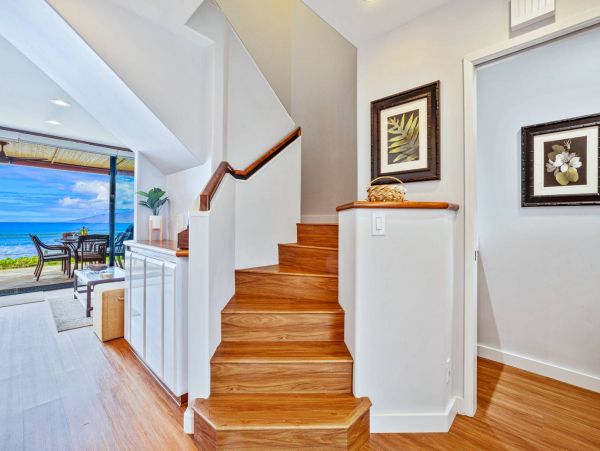 Beautiful 2 Bedroom Vacation Rental Full Ocean View
