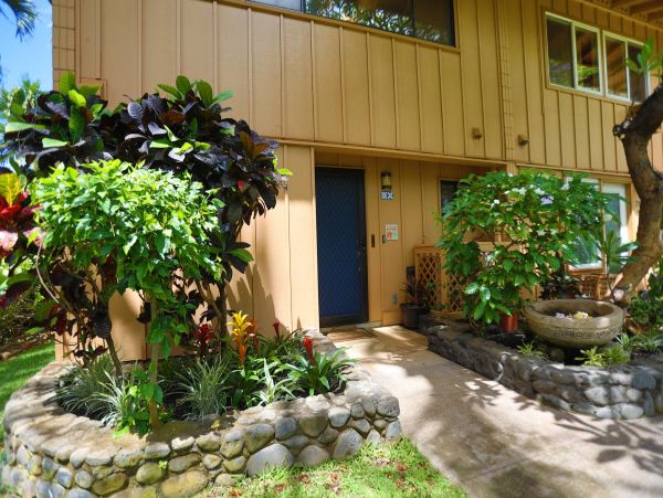 Beautiful 2 Bedroom Vacation Rental Full Ocean View