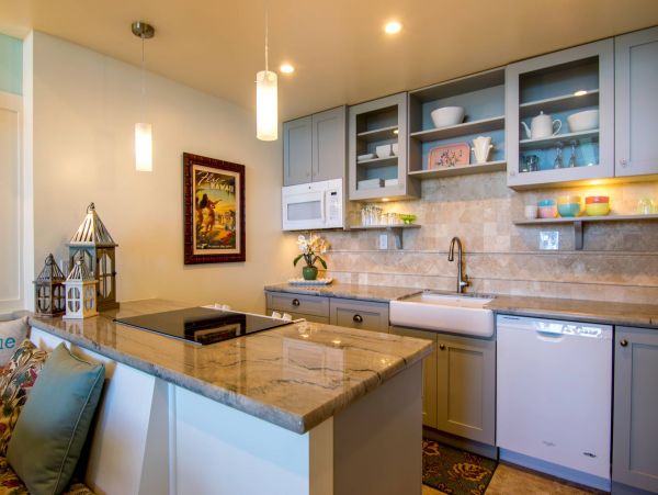 Lahaina Ground Floor One Bedroom Unit Oceanside