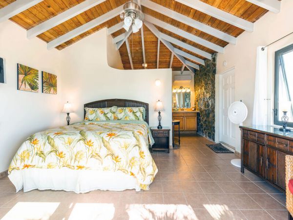 St. John Home 966194