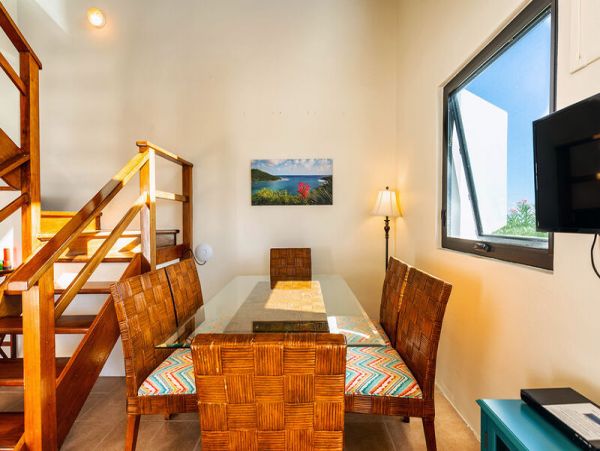 St. John Home 966194