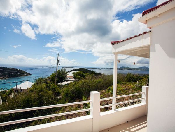 St. John Home 966198