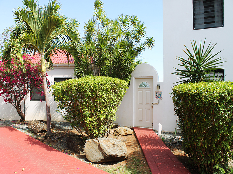 St. John Home 966199