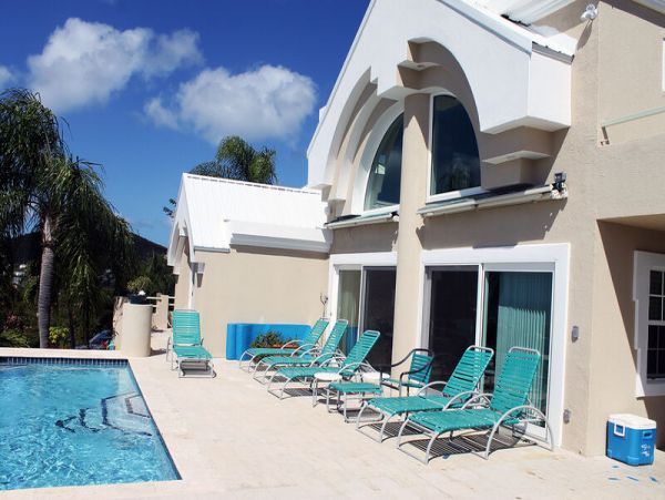 St. John Home 966200