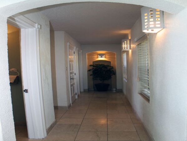 St. John Home 966200