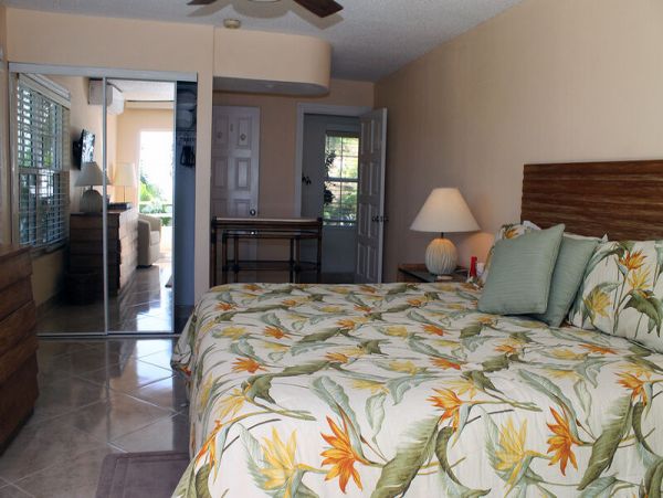 St. John Home 966200