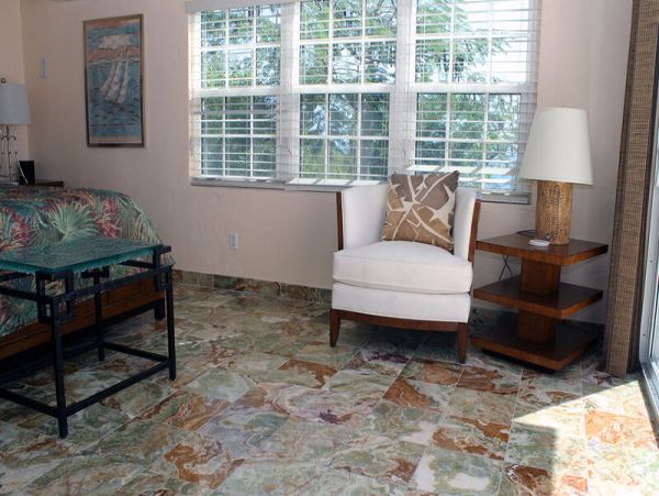 St. John Home 966200