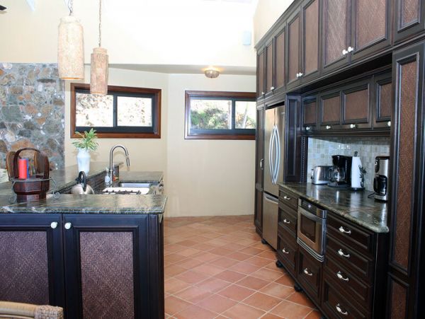 St. John Home 966202