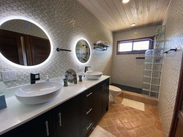 St. John Home 966202