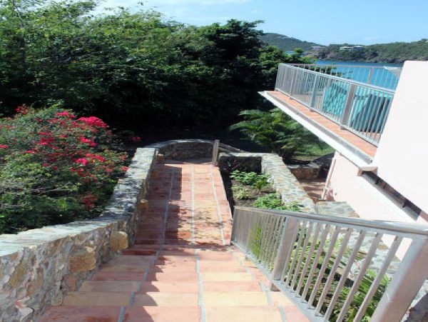 St. John Home 966202