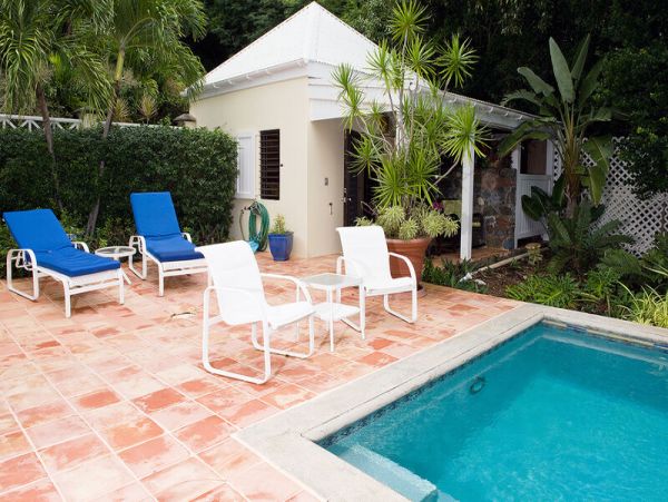 St. John Home 966203