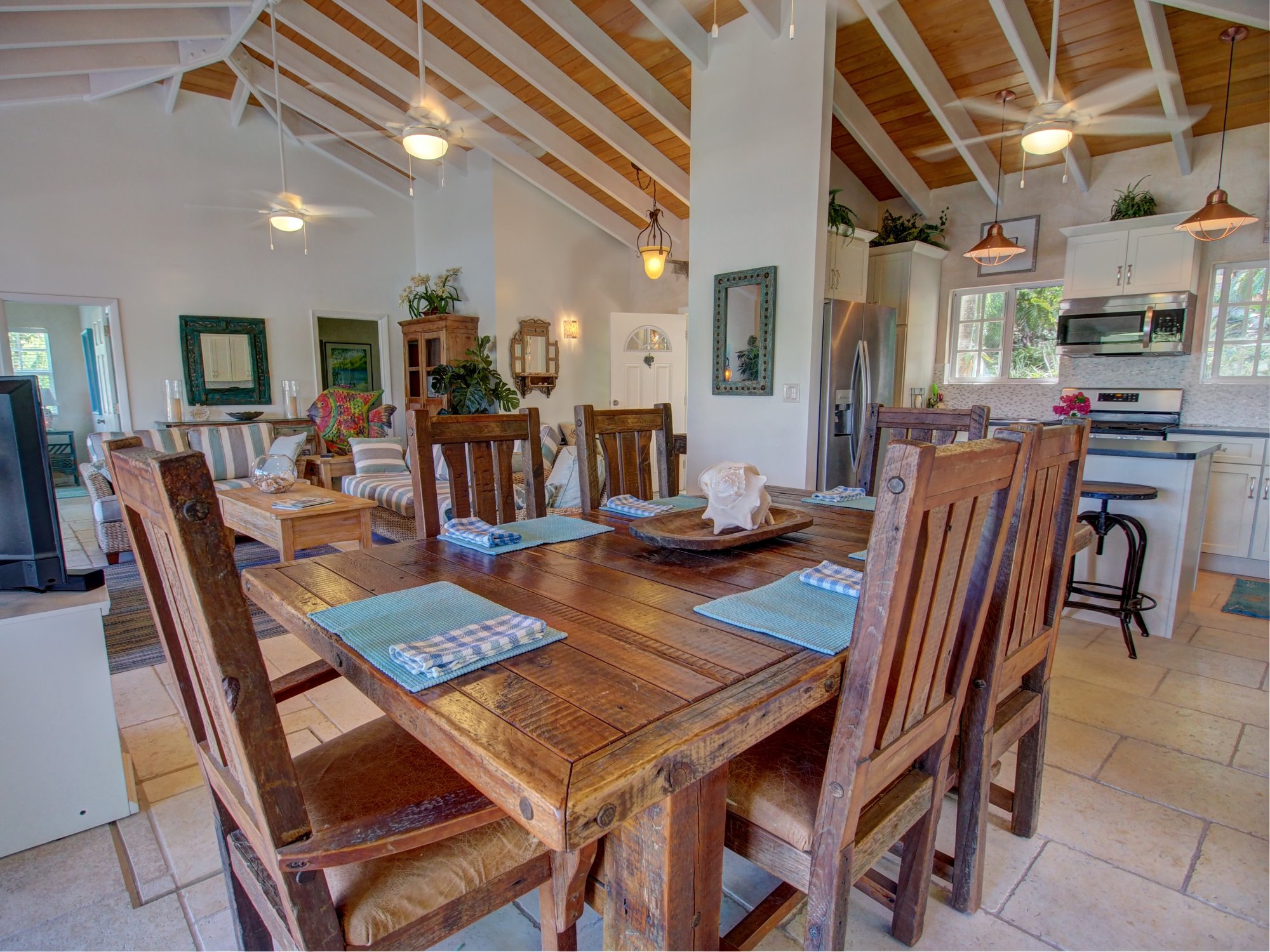 St. John Home 966204