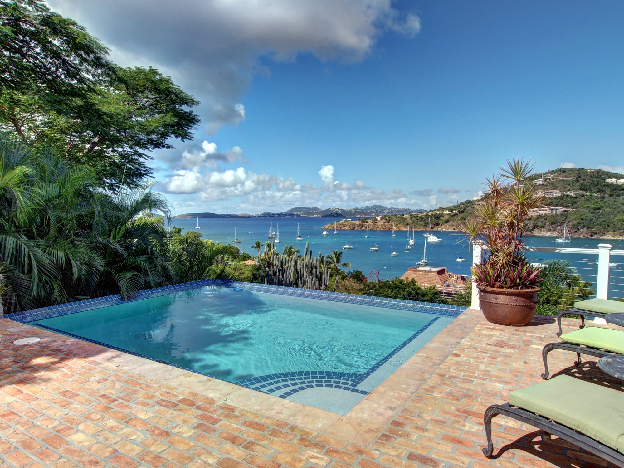 St. John Home 966204