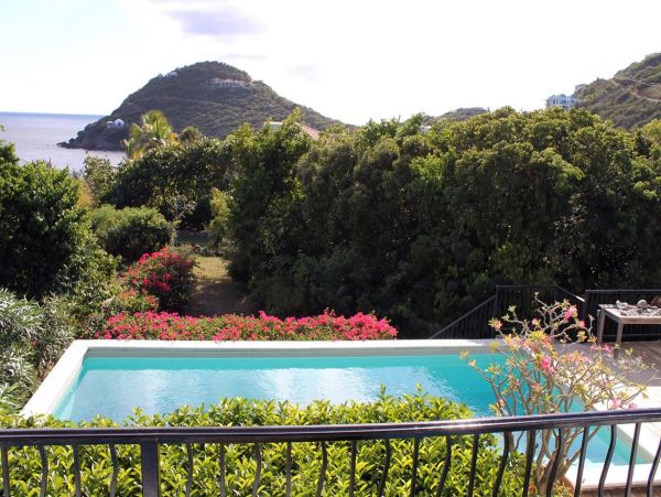 Three Bedroom Vacation Villa with Private Pool and Ocean Views
