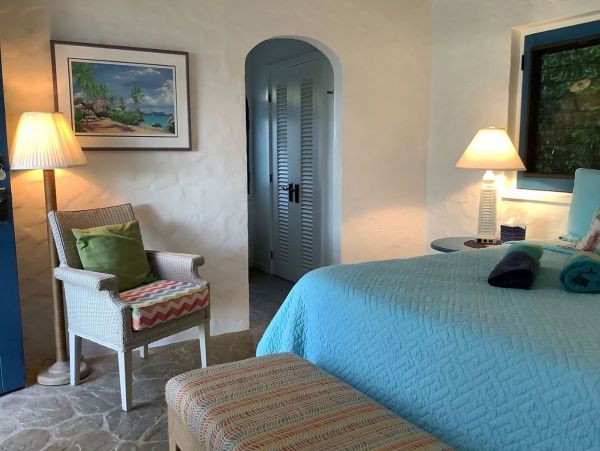 Three Bedroom Vacation Villa with Private Pool and Ocean Views
