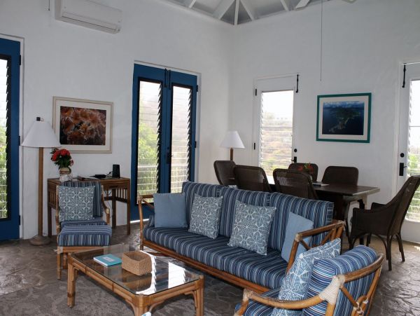 Three Bedroom Vacation Villa with Private Pool and Ocean Views