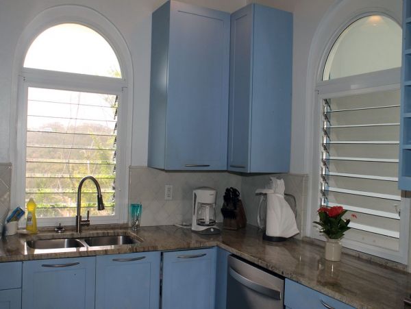 Three Bedroom Vacation Villa with Private Pool and Ocean Views
