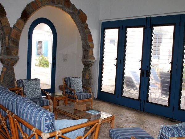 Three Bedroom Vacation Villa with Private Pool and Ocean Views