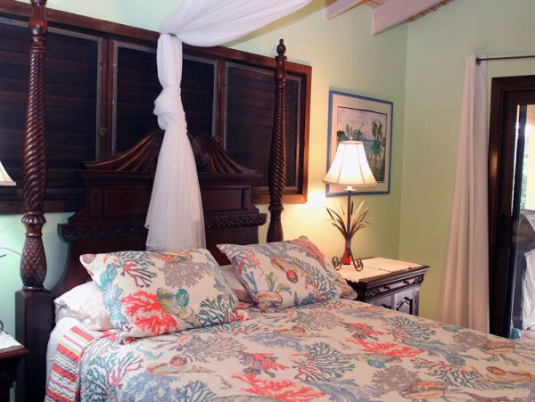 St. John Home 966208