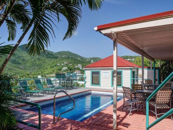 St. John Home 966210