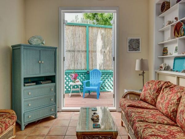 St. John Home 966210