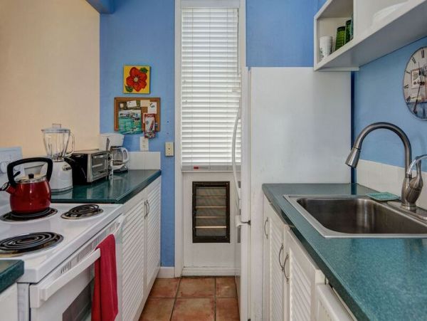 St. John Home 966210