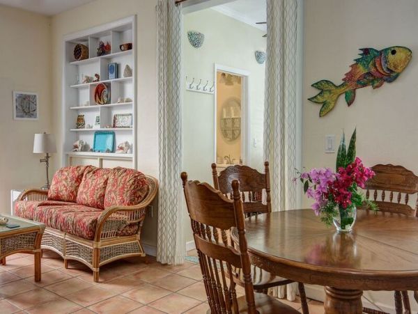 St. John Home 966210